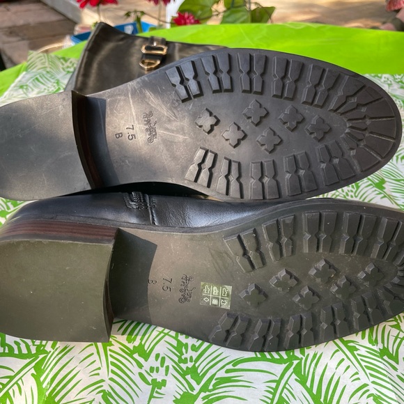 COPY - Beautiful Black Coach boots size 7 1/2 gently used - Picture 3 of 3